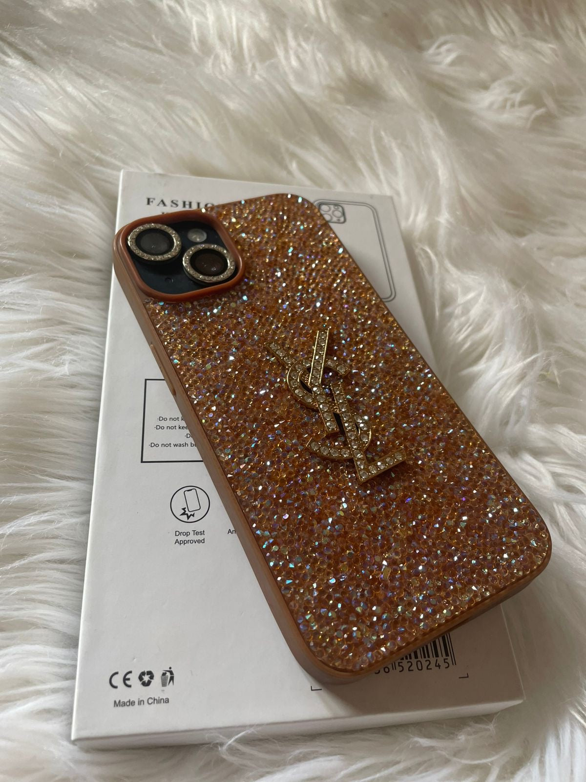 Pochettes yves saint laurent